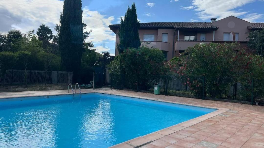 Les Capitouls - Avec Entree Autonome, Clim Neuve, Jardin, Parking Prive & Sa Piscine ! - Apartment Toulouse Luaran gambar